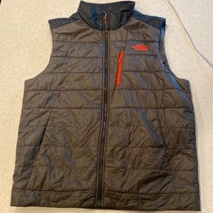 NWOT Mens The North Face Vest